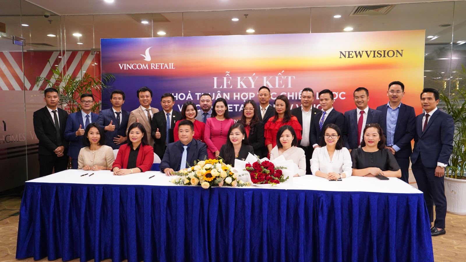Euro Group ký kết hợp tác phân phối chiến lược Vincom Retail tại Grand World Phú Quốc