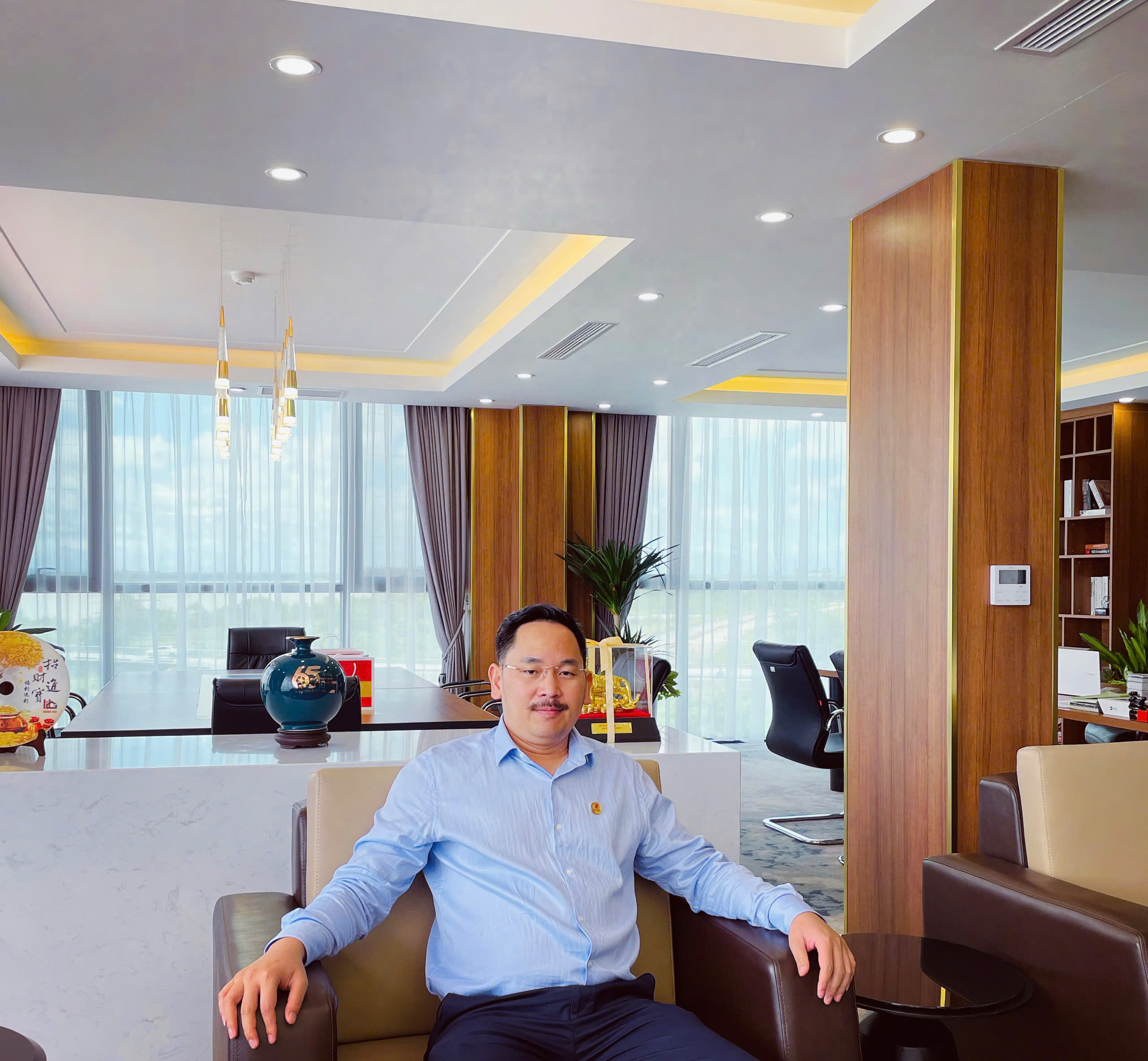 tam nhin nguyen thuong luu